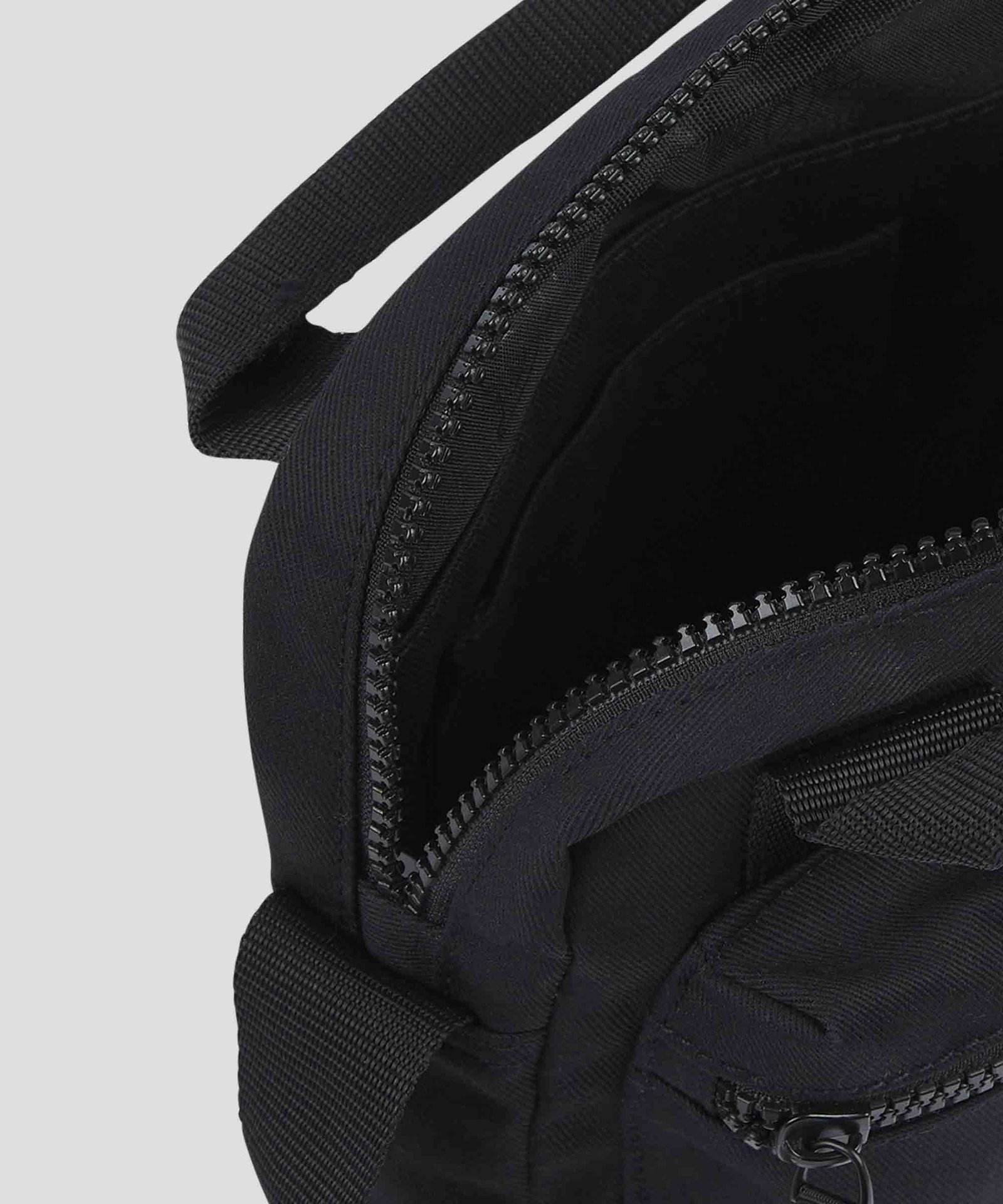 Moreauville Crossbody Bag